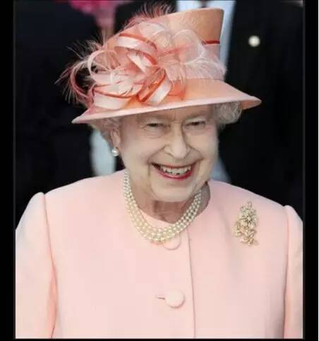 为英国女王设计生产帽子的宁波制帽企业
