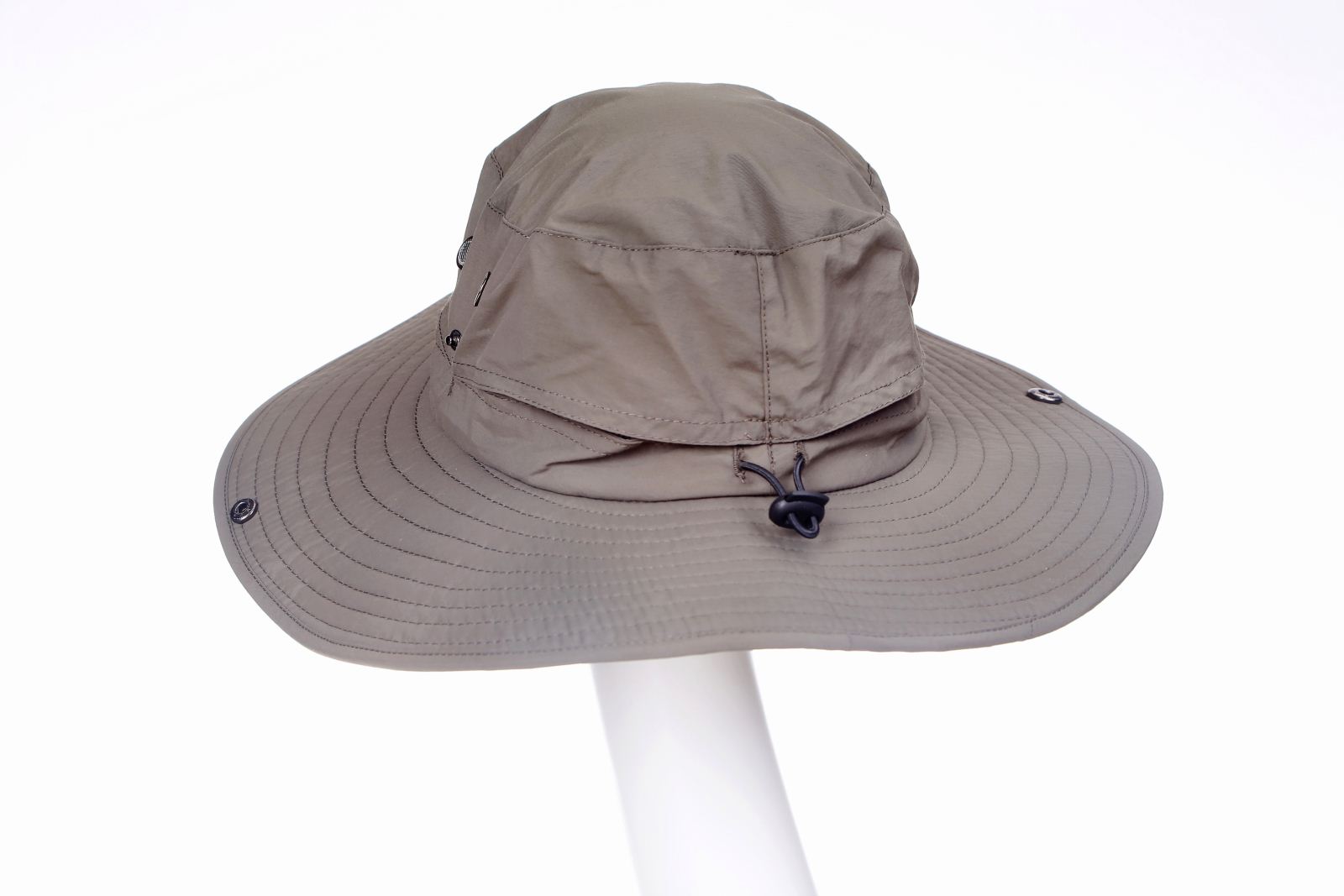 登山防风大沿帽_沙滩帽子定做-浙江高普服饰有限公司
