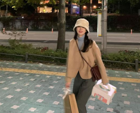 戴帽子的坏习惯遮脸