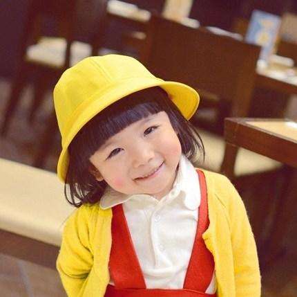 儿童喜欢黄颜色的帽子