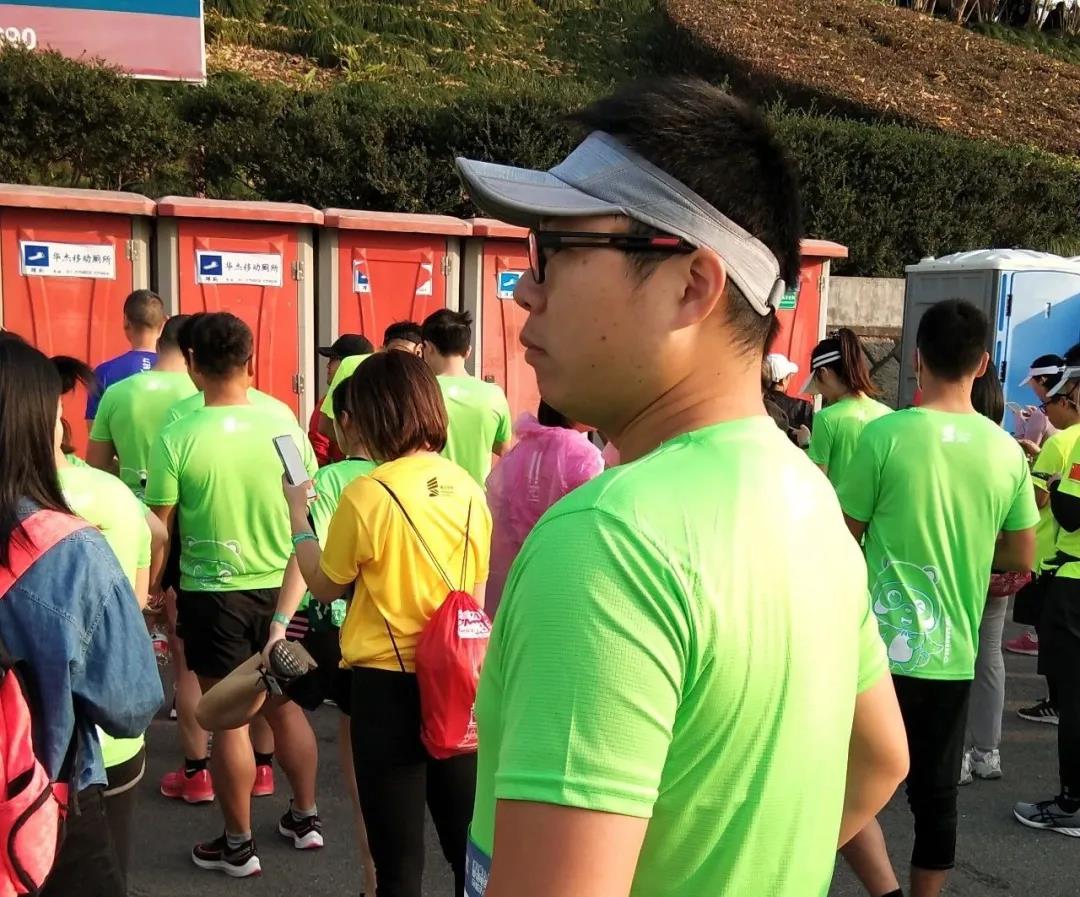 马拉松比赛中最常见的帽子
