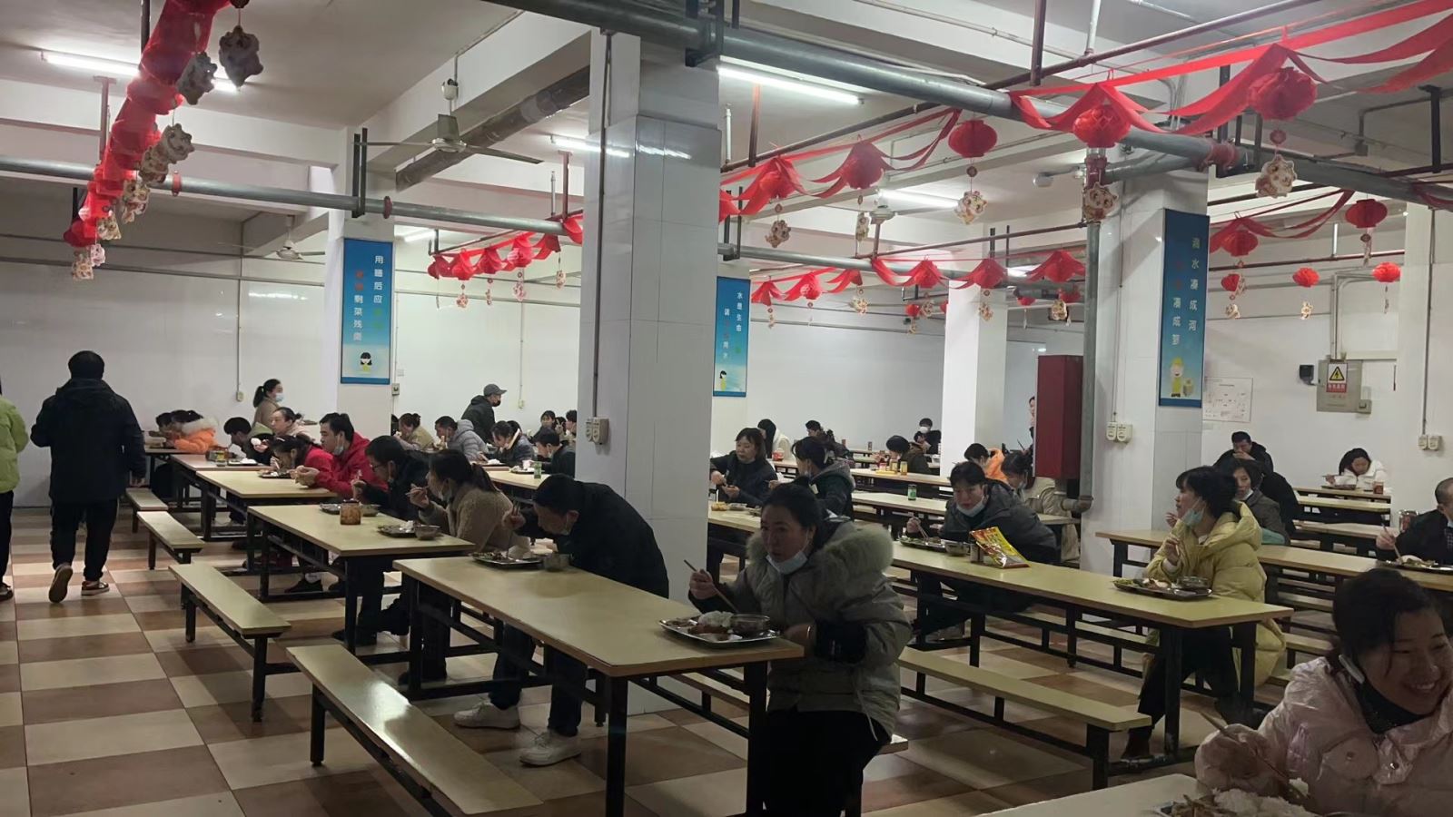 做好疫情防控的帽子厂家
