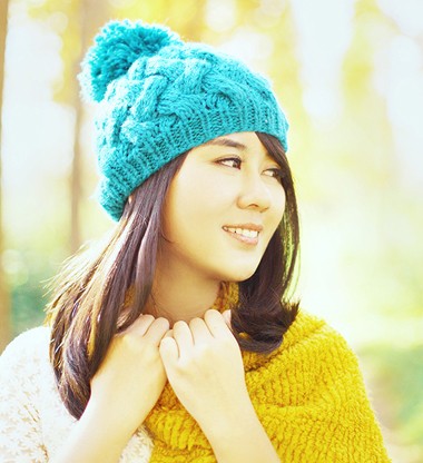 秋冬季节，发型与休闲帽子如何搭更韩范